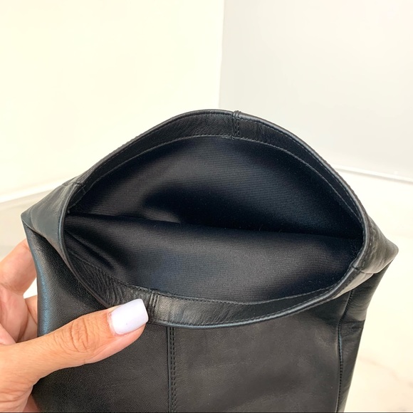 SOLD. CHANEL boots 38 run small - Picture 11 of 14